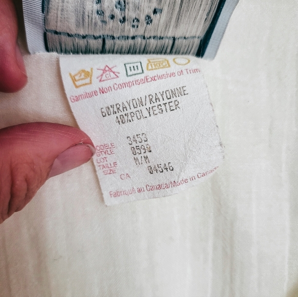 Vintage ruffle long sleeve blouse - Picture 4 of 6